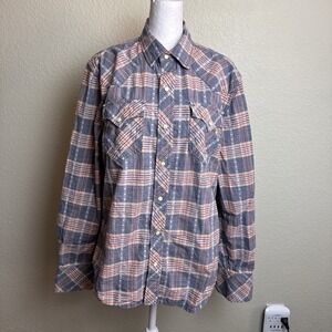 True Religion Women's Top Long Sleeve‎ Size M Plaid Floral Pearl Snap Pocket